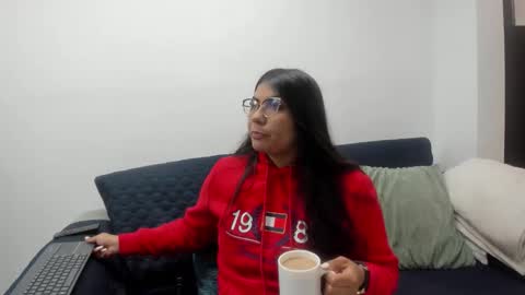 luna  online show from 09-28-25, 11:26