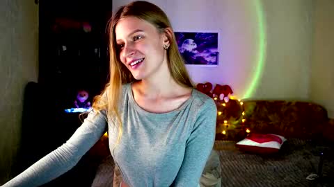 luna_evan online show from 11-04-25, 10:14