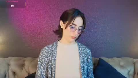 Luna online show from 02-18-26, 11:39