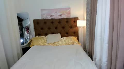 Snapshot of luna_harper13 chatting on 09-09-25, 12:05 luna_harper13 online show from 09-09-25, 12:05