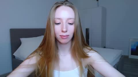 Luna online show from 12-16-24, 12:04