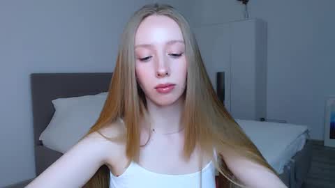 Luna online show from 12-26-24, 08:00