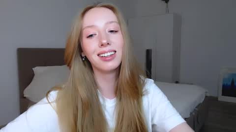 Luna online show from 12-28-24, 09:40