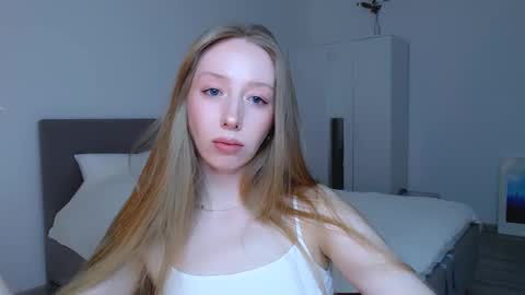 Luna online show from 01-09-25, 09:16