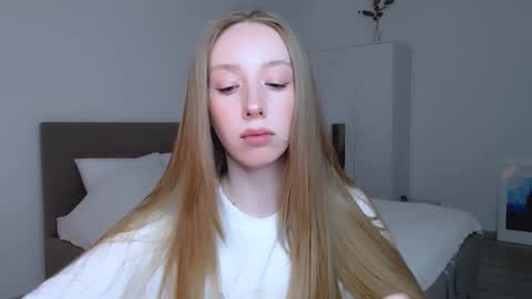 Luna online show from 01-19-25, 08:30