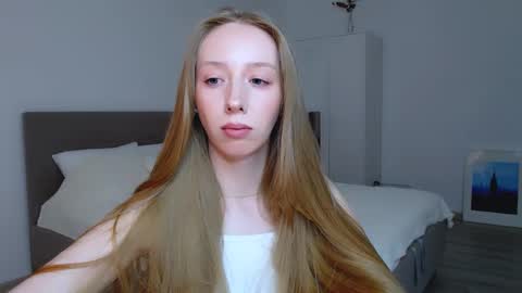 Luna online show from 01-27-25, 08:39