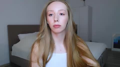 Luna online show from 03-02-25, 07:34