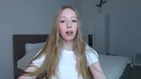 Luna online show from 10-11-25, 07:23