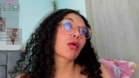 Snapshot of luna_jone chatting on 07-28-26, 07:39 Luna jone online show from 07-28-26, 07:39
