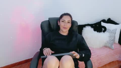 luna online show from 03-26-26, 02:06