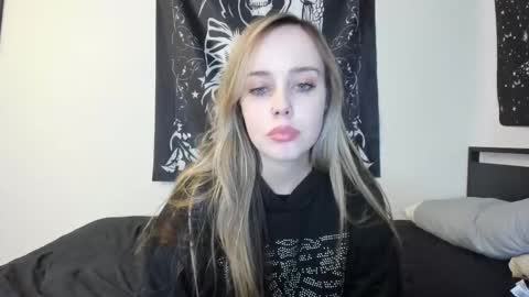 Luna online show from 11-13-25, 06:56