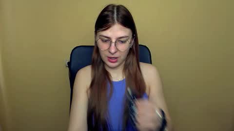 Luna online show from 03-11-26, 10:10