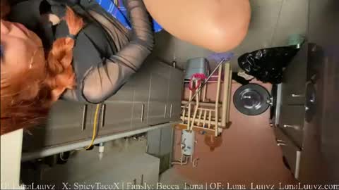 Luna Luuvz online show from 06-13-26, 05:27