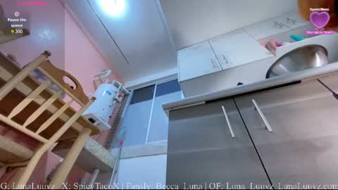 Luna Luuvz online show from 06-28-26, 01:33