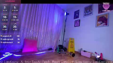 Luna Luuvz online show from 07-07-26, 01:52