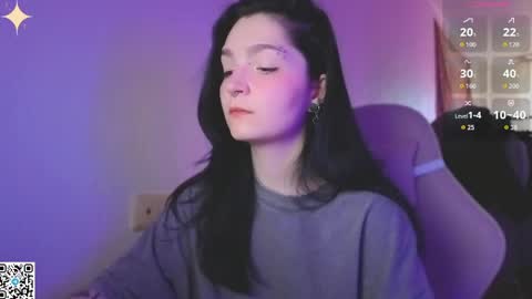 Snapshot of luna_moon13 chatting on 05-01-26, 01:21 Luna online show from 05-01-26, 01:21