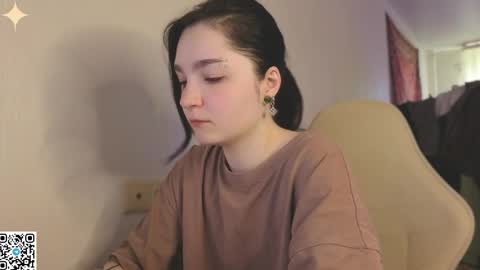 Snapshot of luna_moon13 chatting on 05-28-26, 03:15 Luna online show from 05-28-26, 03:15
