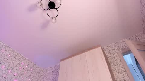 Snapshot of luna_moran chatting on 03-07-25, 07:08 Lina online show from 03-07-25, 07:08