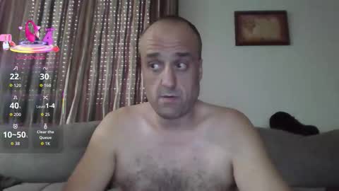 Snapshot of luna_perversa11 chatting on 09-13-25, 03:45 Luna online show from 09-13-25, 03:45