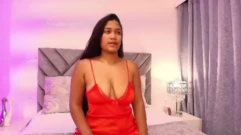 luna_queen7 online show from 07-23-26, 11:19
