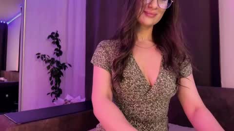 Snapshot of luna_raee chatting on 04-30-26, 05:08 luna_raee online show from 04-30-26, 05:08