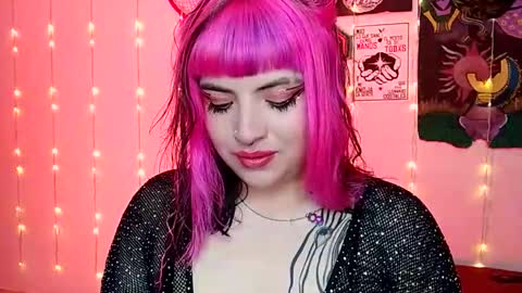 MISS LUNA  online show from 01-13-25, 12:19