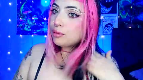 MISS LUNA  online show from 02-23-25, 04:17