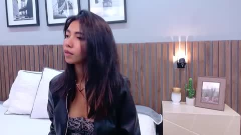 LUNA  online show from 03-06-26, 02:13