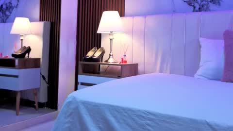  A M M Y  online show from 10-28-25, 11:47