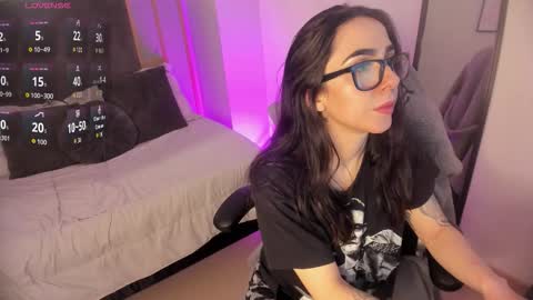 Luna online show from 03-03-26, 01:39