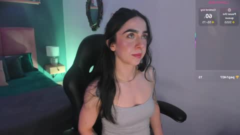 Snapshot of luna_tagliaferri chatting on 05-31-26, 08:43 Luna online show from 05-31-26, 08:43