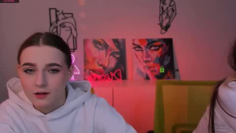 Luna online show from 11-07-25, 05:40