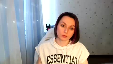 Snapshot of lunaa_bluee chatting on 06-08-26, 03:23 lunaa_bluee online show from 06-08-26, 03:23