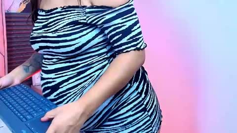 Lunaa rossee  online show from 05-02-26, 01:16