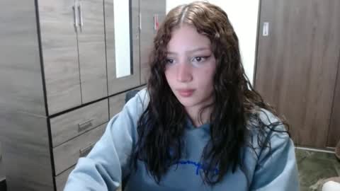 lunaa_sub online show from 09-12-25, 06:30