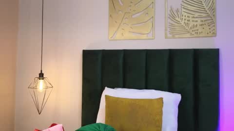 Luna Aspen online show from 04-01-26, 05:54