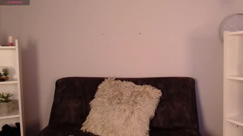 Luna Clarx online show from 12-22-25, 12:24