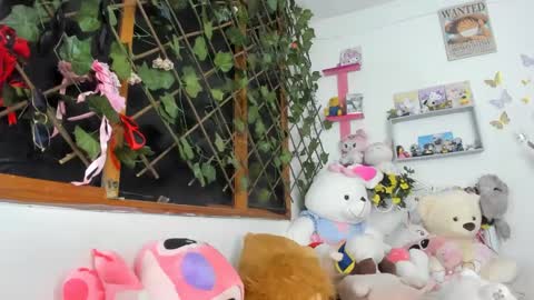 Snapshot of lunacristal_moon chatting on 02-27-25, 06:50 lunacristal_moon online show from 02-27-25, 06:50