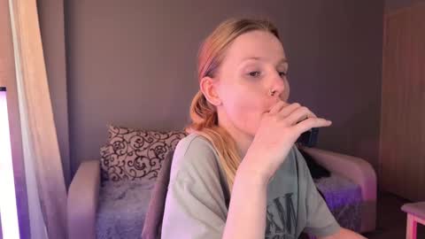 Britney online show from 09-27-25, 05:45