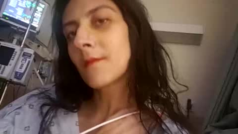 Snapshot of lunafreya92 chatting on 02-17-25, 12:54 Freya online show from 02-17-25, 12:54