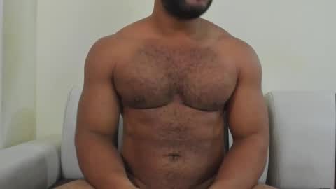 Luna online show from 03-29-26, 05:51