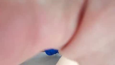 LunaLeonCoupleWife online show from 06-17-26, 07:00