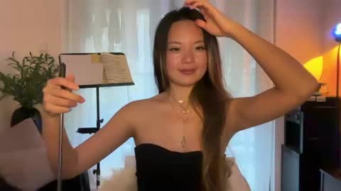 Luna online show from 03-20-26, 12:15