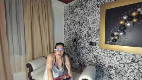 Ln  online show from 12-10-24, 05:07