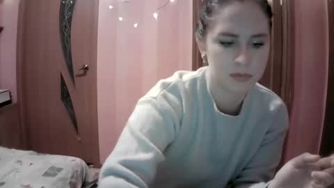 lunamystique_ online show from 01-28-25, 11:28