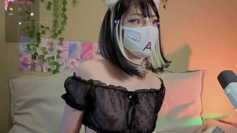 Luna online show from 06-07-26, 01:59