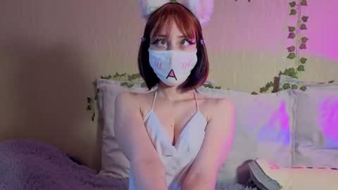 Luna online show from 06-15-26, 01:24