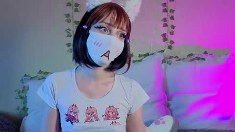 Luna online show from 06-17-26, 01:45