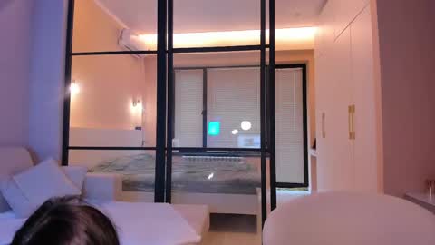 Aisha online show from 02-27-25, 11:10