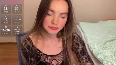 Ksenya online show from 10-17-25, 11:07